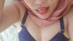 Aroob Jatoi Gadis bali berhijab cekin turis jepang Kulhad Pizza Couple